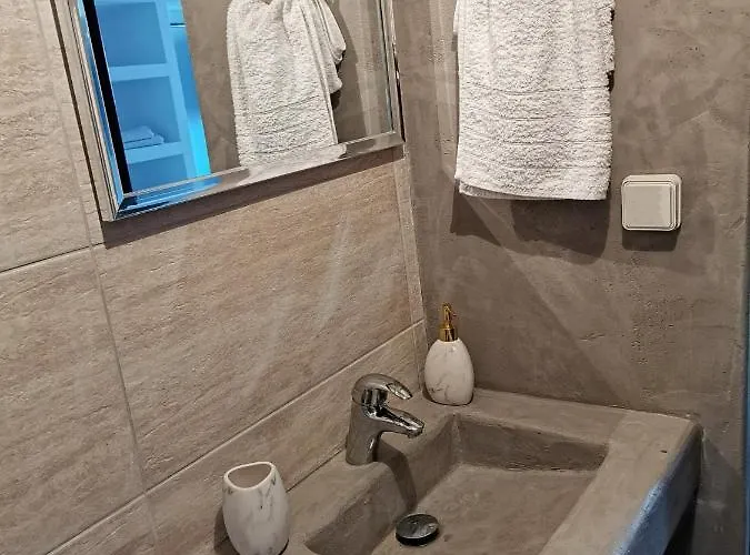 Kontes Kefalonia * Kardhakáta